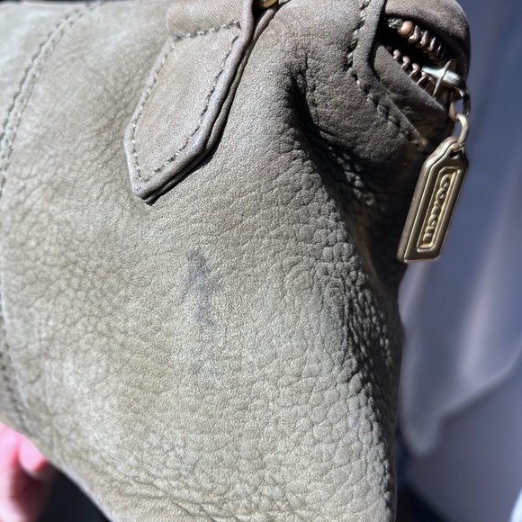 ON HOLD vintage coach sonoma fishing creel in SAGE nubuc suede - Picture 7 of 9